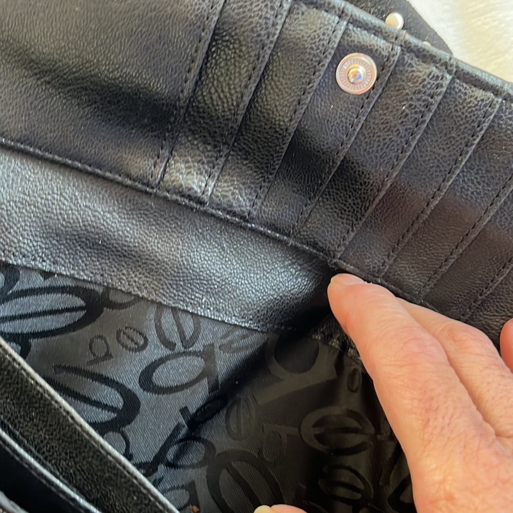 Bebe Clutch - Picture 10 of 11